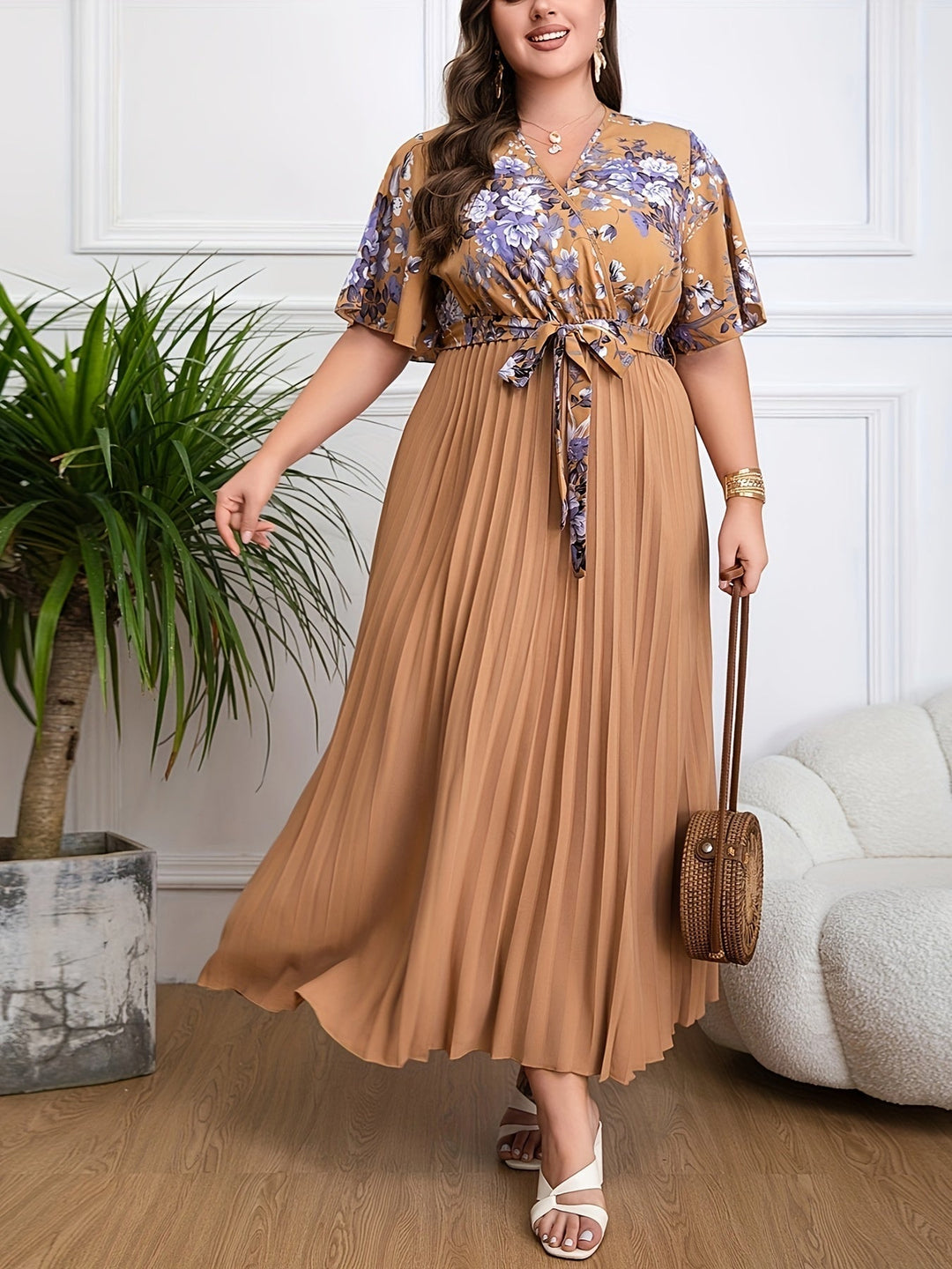 Fleur | Fitted Plus Size Dress
