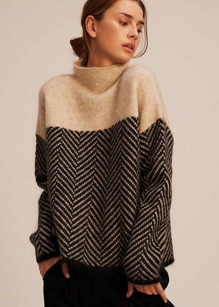 Alaina Knitwear™ – Pure Elegance in Cotton