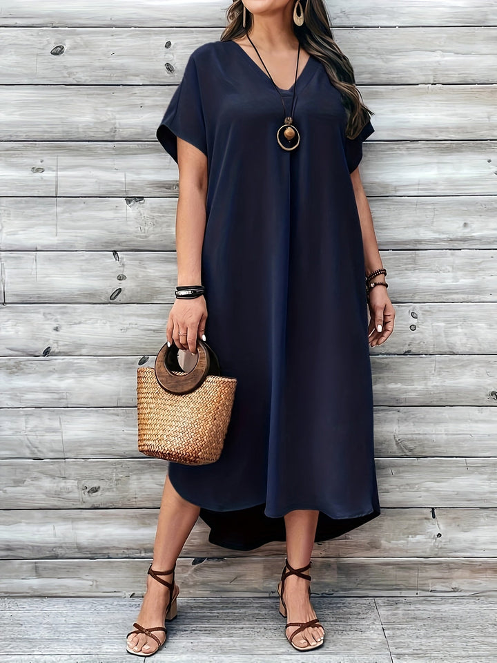 Hailey | V-Neck Dress in Plus Size