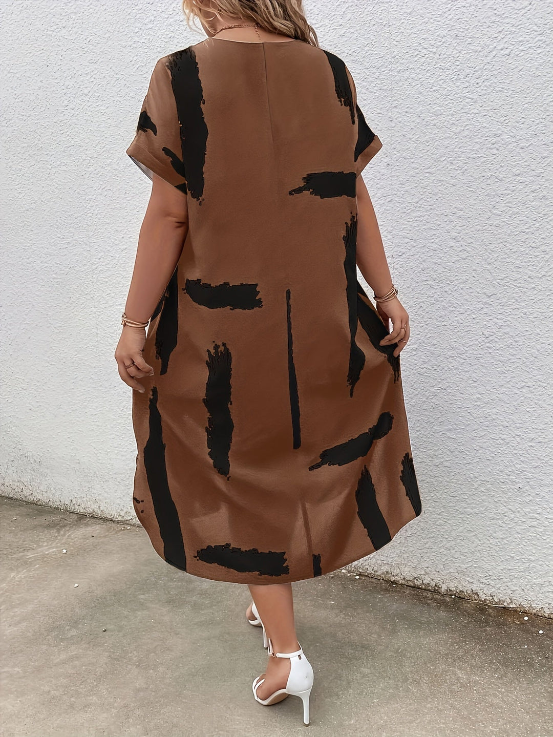 Lauren | Elegant Plus-Size Dress