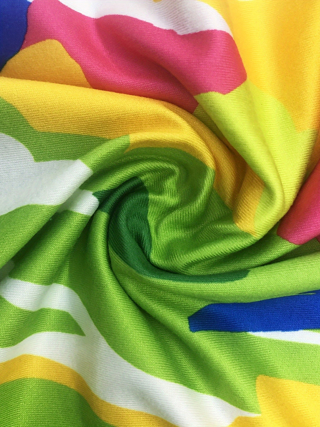 Lindsay | Colorful Dress in Plus Size