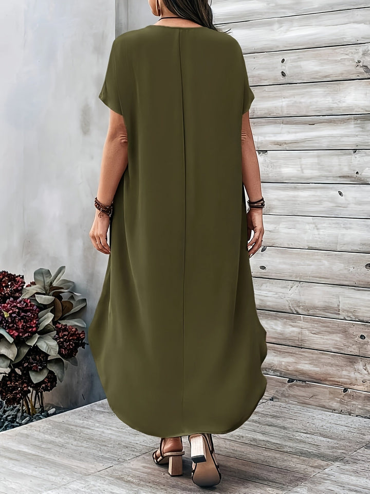 Hailey | V-Neck Dress in Plus Size