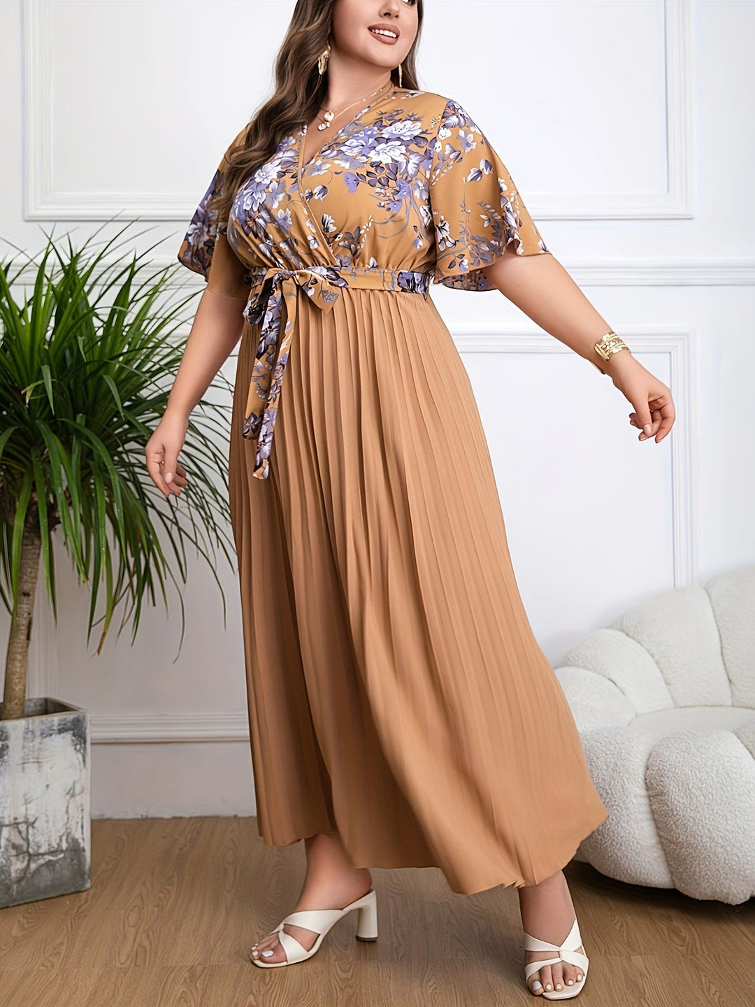 Fleur | Fitted Plus Size Dress