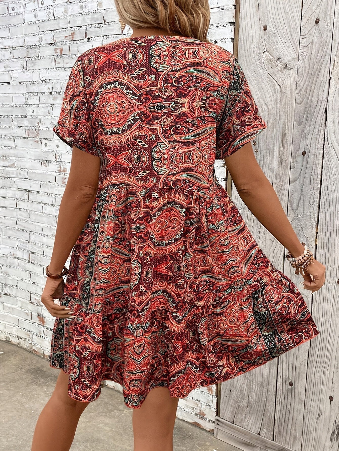Sabrina | Plus Size Short Sleeve Dress