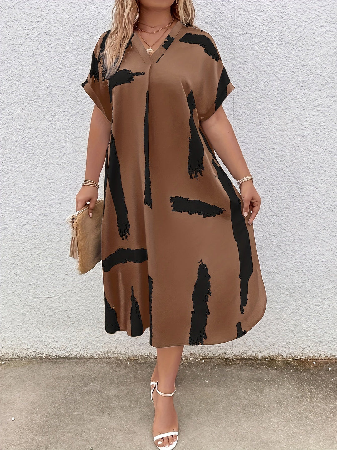 Lauren | Elegant Plus-Size Dress