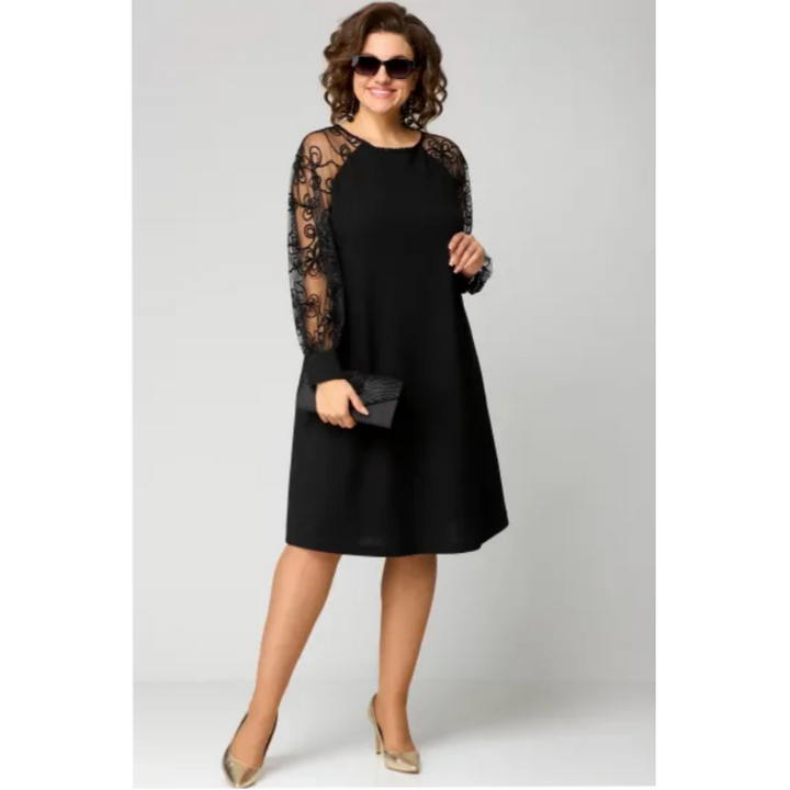 Elara | Elegant Lace Dress in Plus Sizes
