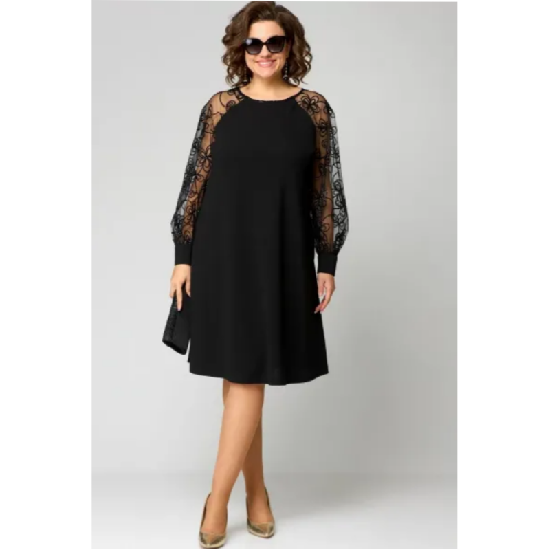 Elara | Elegant Lace Dress in Plus Sizes